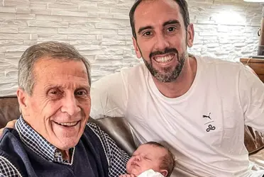 Diego Godín aprovechó su descanso en Uruguay para visitar a Óscar Tabárez y presentarle a una persona muy especial