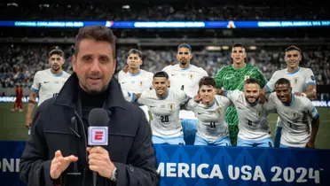 Diego Muñoz y los jugadores de Uruguay.