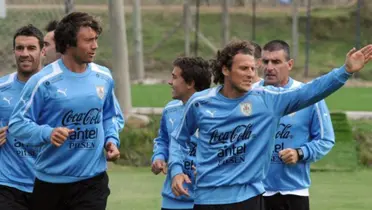 Los futbolistas históricos de la Selección de Uruguay compartieron un momento especial