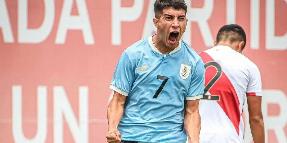 Renzo Sánchez se perdió el Mundial Sub 20 con Uruguay por lesión, pero acompañó a sus compañeros e hizo locuras para poder estar presente