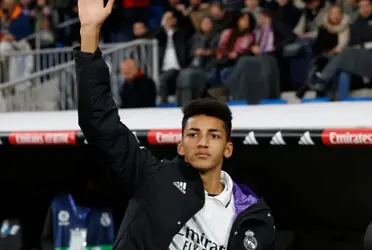 Álvaro Rodríguez recibió una muy mala noticia en el Real Madrid y enciende las alarmas en todo Uruguay