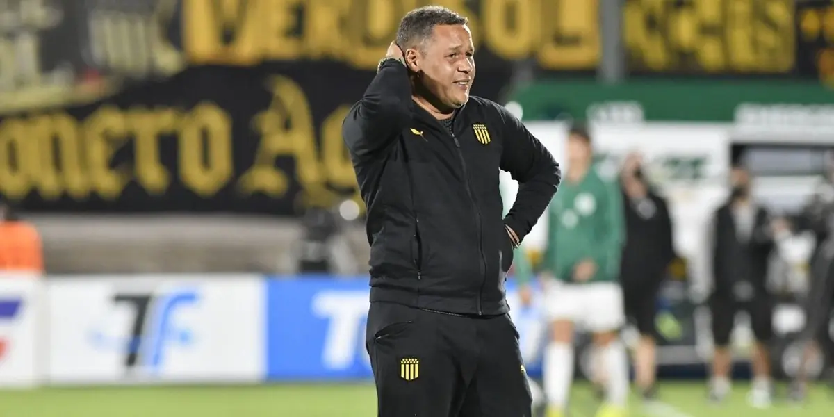 Darío Rodríguez recibió las primeras malas noticias como entrenador de Peñarol, las cuales no le agradarían demasiado