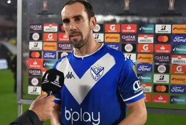 Diego Godín le puso fin a su carrera como futbolista profesional y otro uruguayo causó la derrota de su equipo