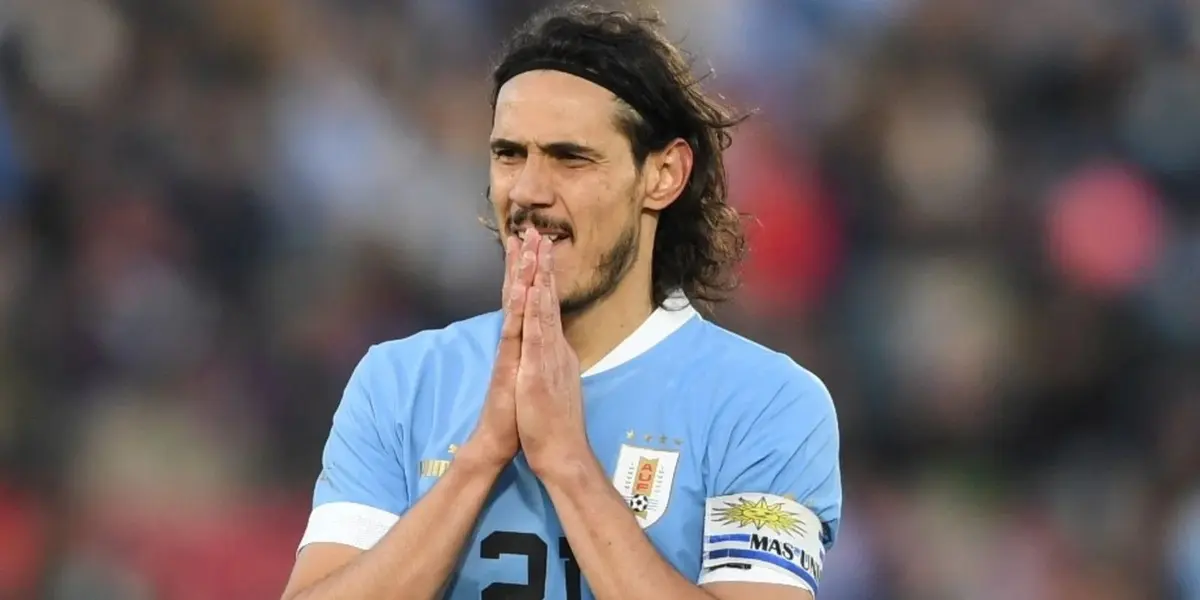 Edinson Cavani analiza su futuro deportivo y por estas horas le llegaría una oferta multimillonaria para un nuevo destino