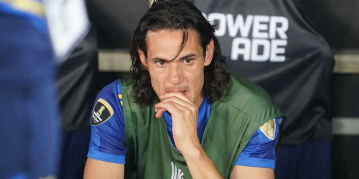 Edinson Cavani recibió diferentes menciones especiales en un nuevo cumpleaños