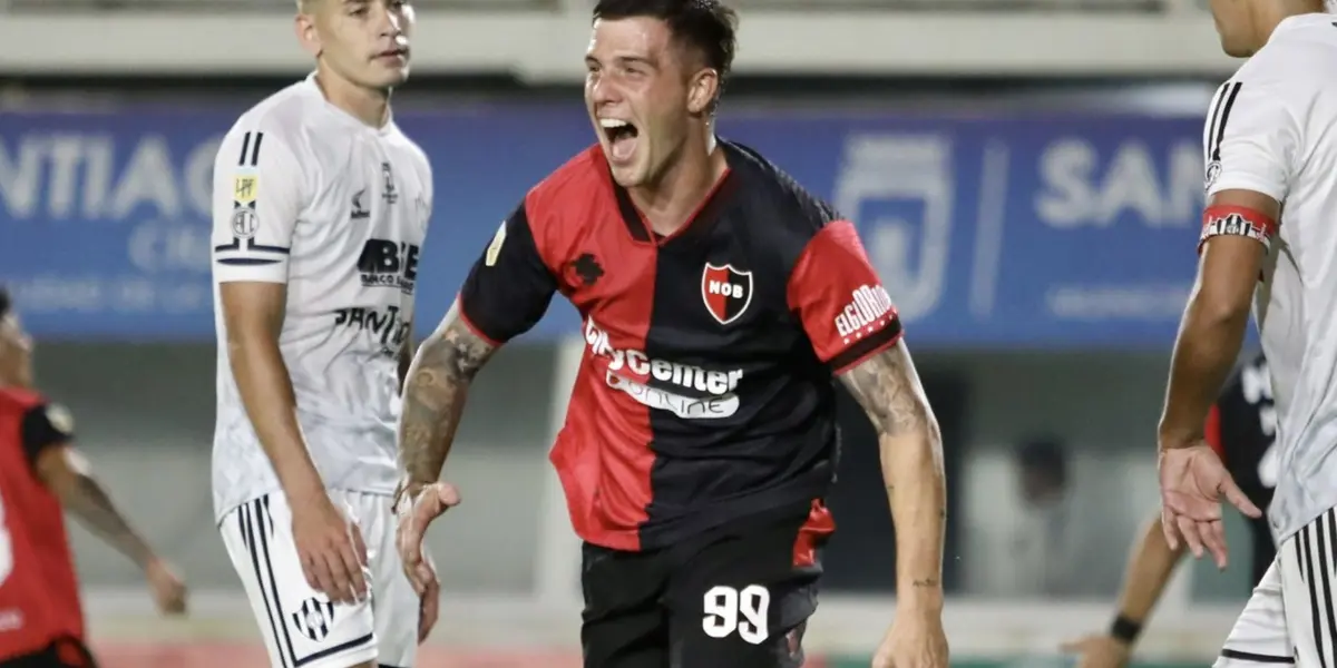 El delantero con pasado en Nacional sumó sus primeros minutos en el equipo argentino