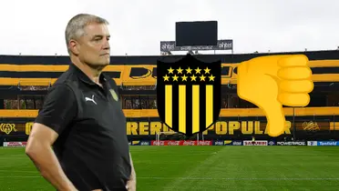 El entrenador de Peñarol Diego Aguirre en el estadio de Peñarol