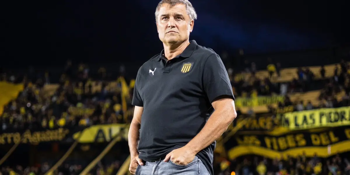 El entrenador de Peñarol fue bastante duro con un jugador del Manya