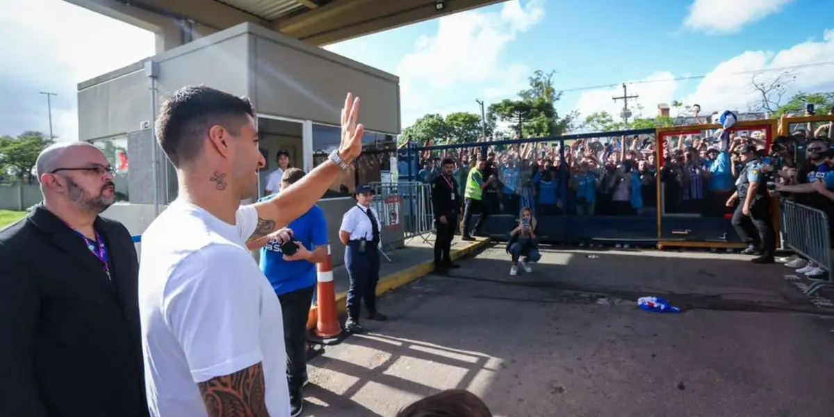 El Pistolero sigue despidiéndose a lo grande de los hinchas de Gremio de Porto Alegre