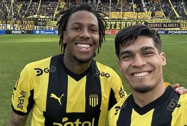 En Peñarol se ilusionan con la estadística goleadora de Abel Hernández y Matías Arezo de cara al final de temporada