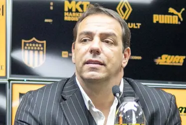 Ignacio Ruglio habló del mercado de pases de Peñarol y de la posibilidad de que lleguen Brian Rodríguez y Guillermo Varela