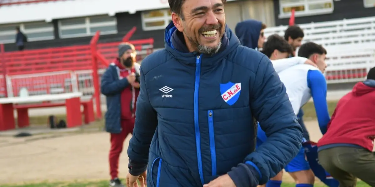 Ignacio Ruglio, presidente de Peñarol, lanzó burla ante designación del 'Chino' Recoba como entrenador de Nacional.