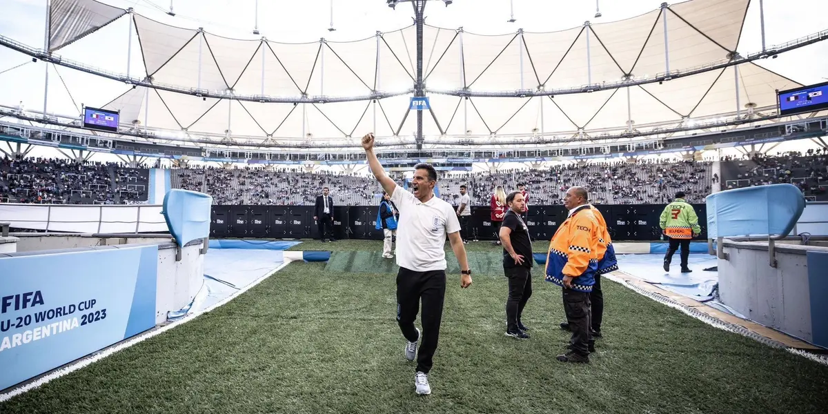 Luego de la victoria ante Israel, el DT de Uruguay reveló su táctica para frenar al rival.