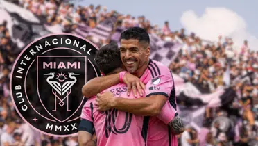 Luis Suárez abrazando a Lionel Messi, celebrando un gol en la MLS