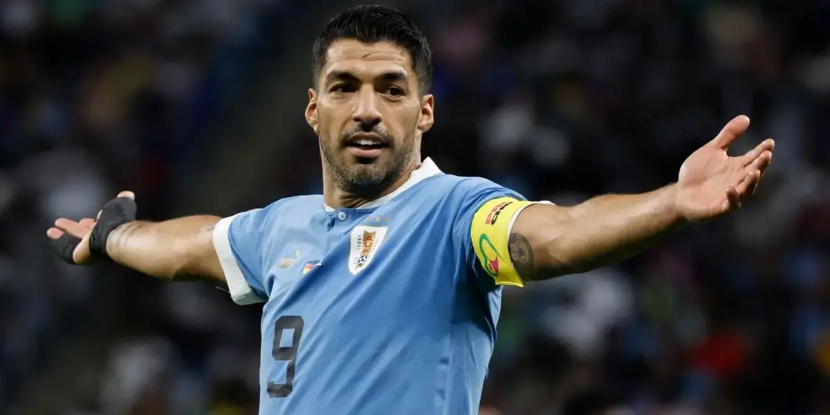 Luis Suárez se encuentra en Uruguay y durante su estadía en el país se da los lujos que en otro contexto no podría