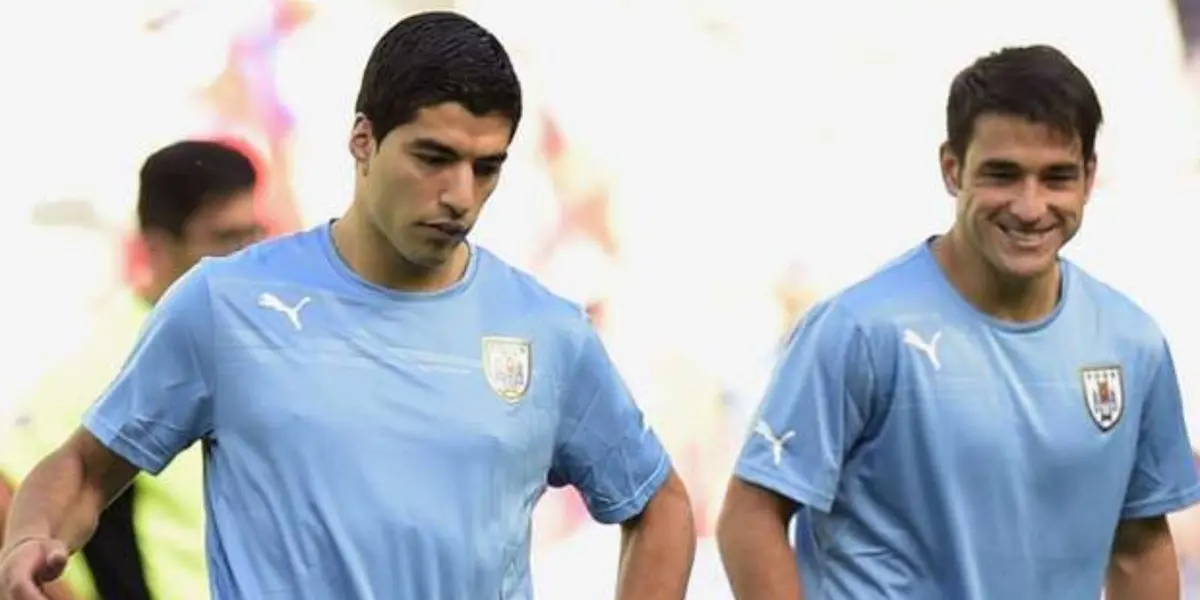 Luis Suárez si que causo furor en su llegada a Brasil, fue una locura su llegada que antes de firmar ya tenia vendida 1800 camisetas, ahora subió el número, pero en Estados Unidos un viejo conocido hace de las suyas