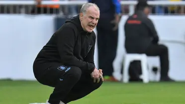 Marcelo Bielsa al frente de la Celeste