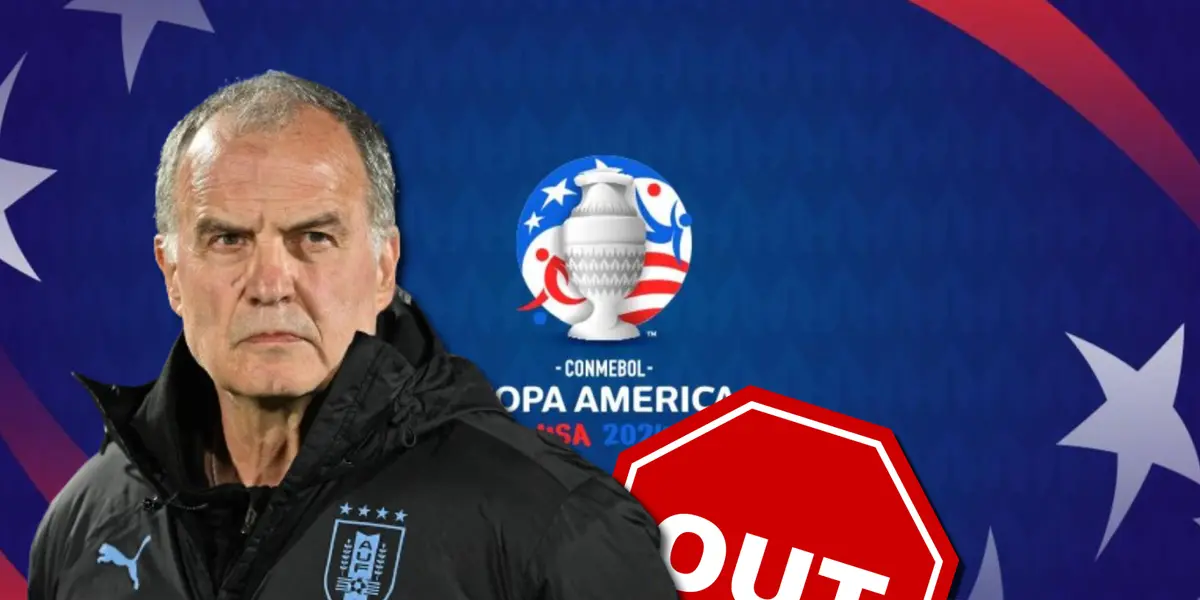 Marcelo Bielsa con el buzo de la Selección de Uruguay y el logo de la Copa América de fondo.