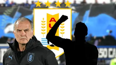 Marcelo Bielsa observa un partido de Eliminatoria Mundialista en 2023 con la Selección Uruguaya