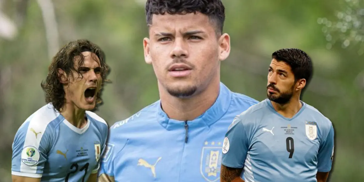 Maximiliano Araújo junto a Edinson Cavani y Luis Suárez con Uruguay.