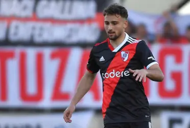 Sebastián Boselli en plena acción con River Plate