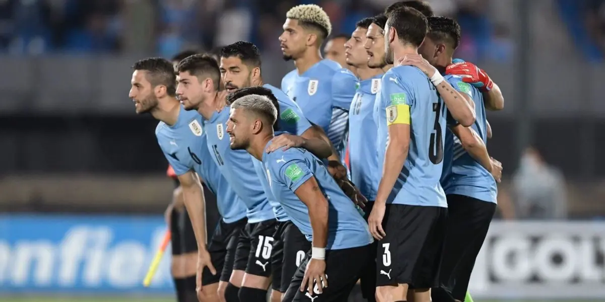 Un futbolista rechazó a la Selección de Uruguay para elegir otro camino y hoy se le presenta un problema que lo deja afuera de competencia