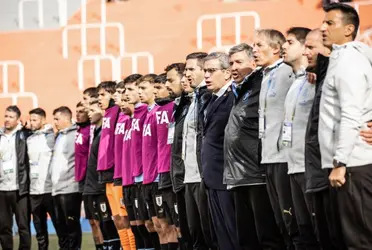 Uruguay pasó a octavos de final y se pierde a dos figuras del equipo, bajas sensibles para afrontar lo que se viene sabiendo que es un rival difícil